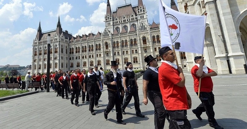 Kéményseprési patthelyzet