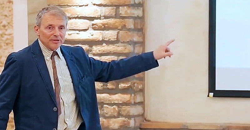 A szakma patológusa