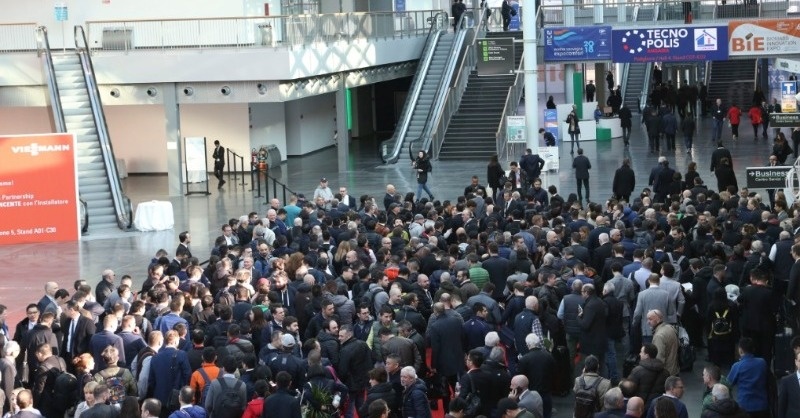 Koronavírus: Szeptemberben tartják a milánói kiállítást