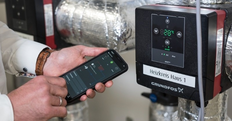 A Grundfos MIXIT mostantól lehetővé teszi a kazánok vagy hőszivattyúk közvetlen szabályozását