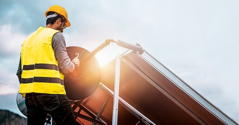 A nap dolgozik, a szolárrendszer szabadságon