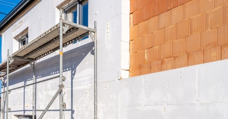 Felfüggesztette a Masterplast a Hungarocell Felújítási Programot